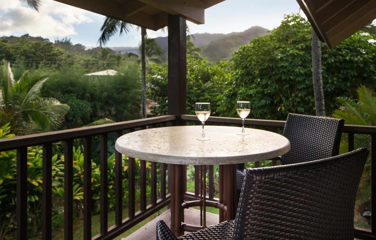 Hanalei Colony Resort 4*,